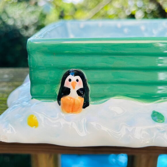 Elements Christmas Chip & Dip Santa, Snowman, Penguin Snow Ceramic Serving Dish - Picture 5 of 10